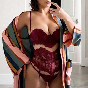 Never Ending Love Lace Garter 3 Piece Set - Wine